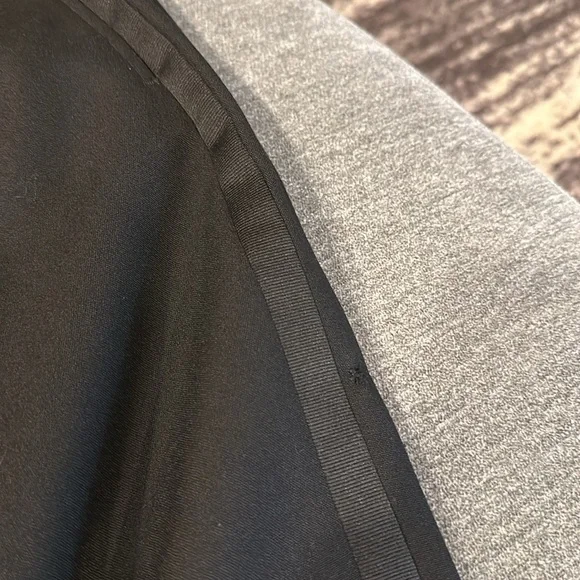 Black wool tuxedo - Picture 10 of 12